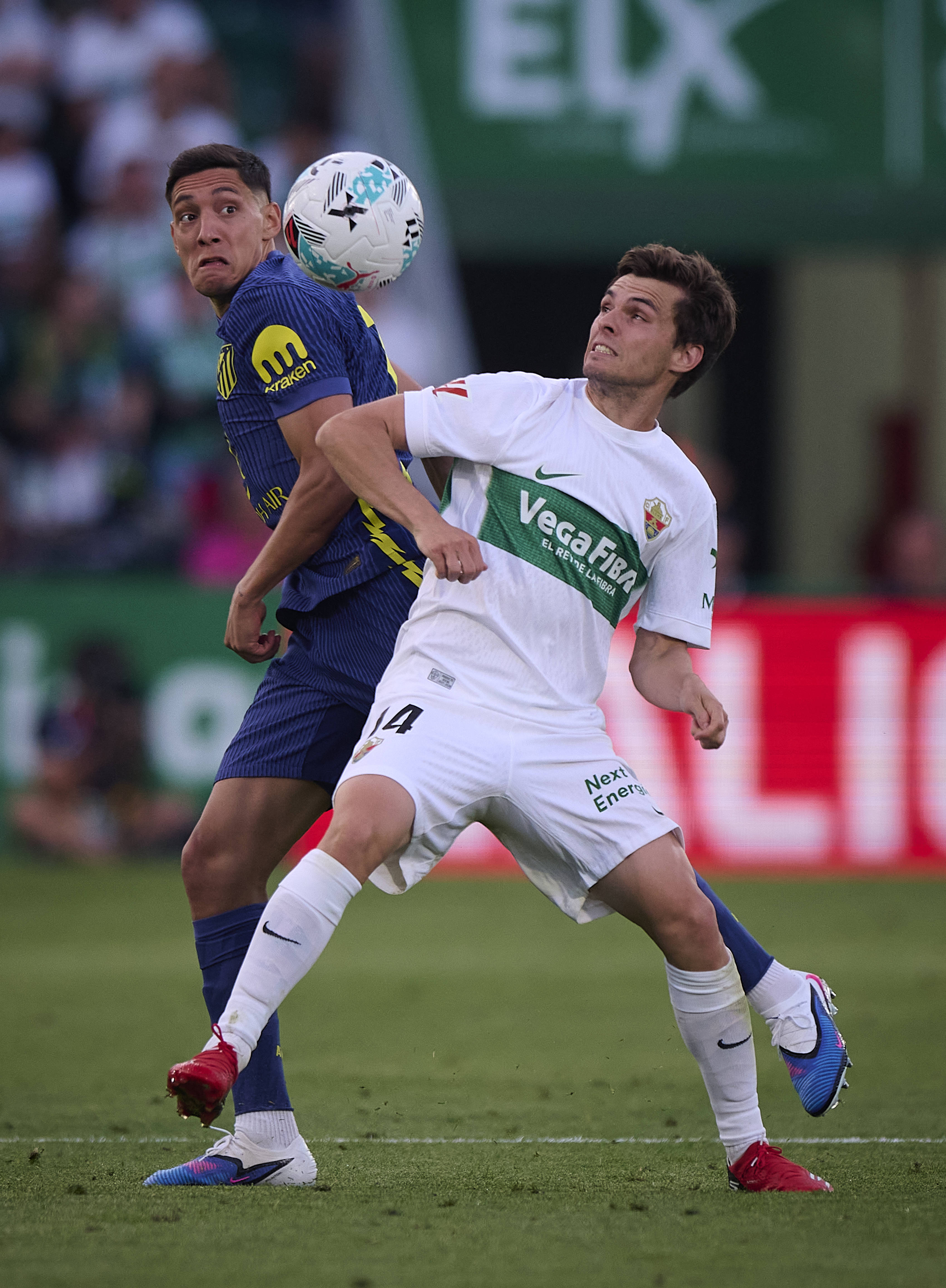 （体育）足球——西甲：埃尔切胜马德里竞技