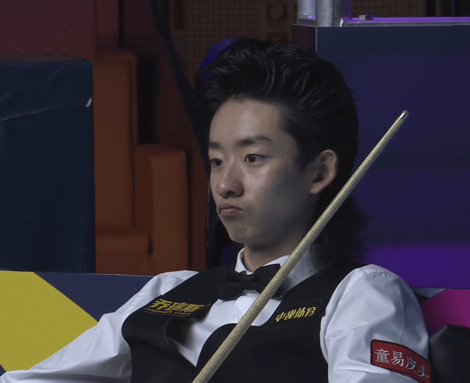 世锦赛最新战报：黑球绝杀71-68！头号种子爆冷被5连鞭，艾伦3-5